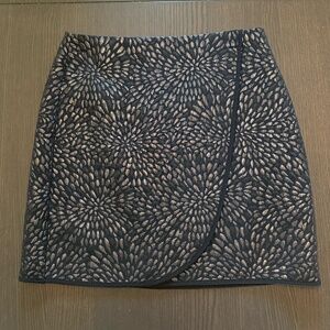 Loft | Faux Wrap Floral Mini Skirt | Black/Silver (4P)
